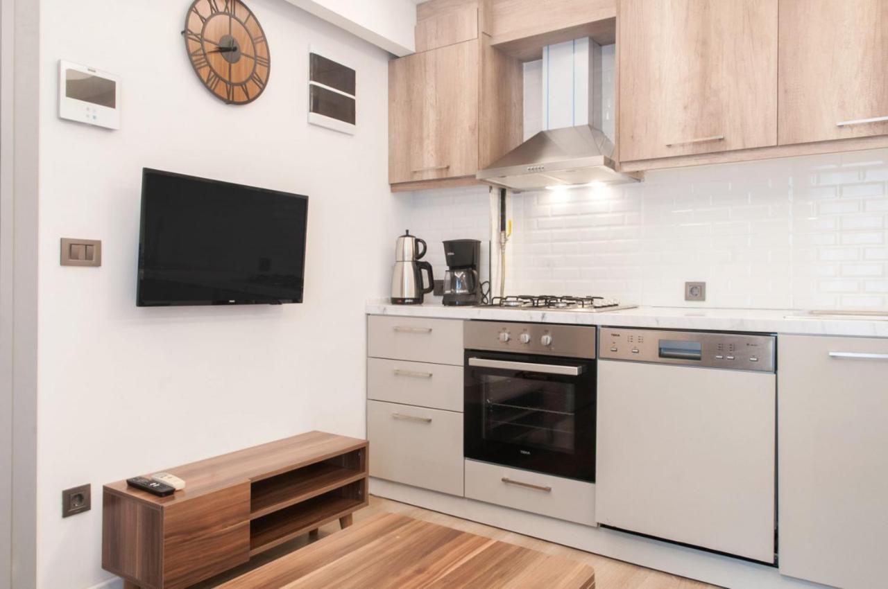 דירות איסטמבול Delightful Flat 500 M To Uskudar Ferry Station מראה חיצוני תמונה